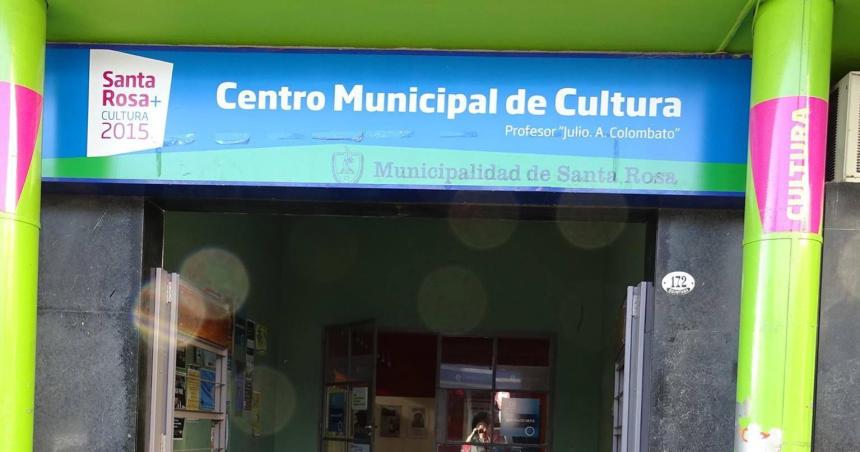 Inauguran El peso de las sombras en el CMC