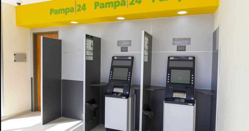 Estatales pampeanos- se depositan los sueldos con aumento del 14-en-porciento-