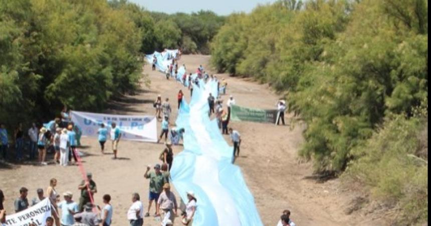Otra carta abierta por el Atuel