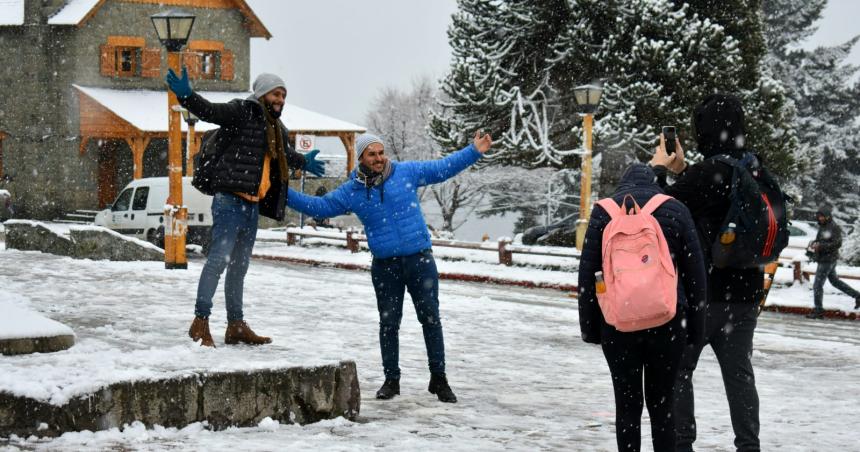 Vacaciones en el paiacutes- reacutecord de turistas extranjeros y un gasto de 410633 millones