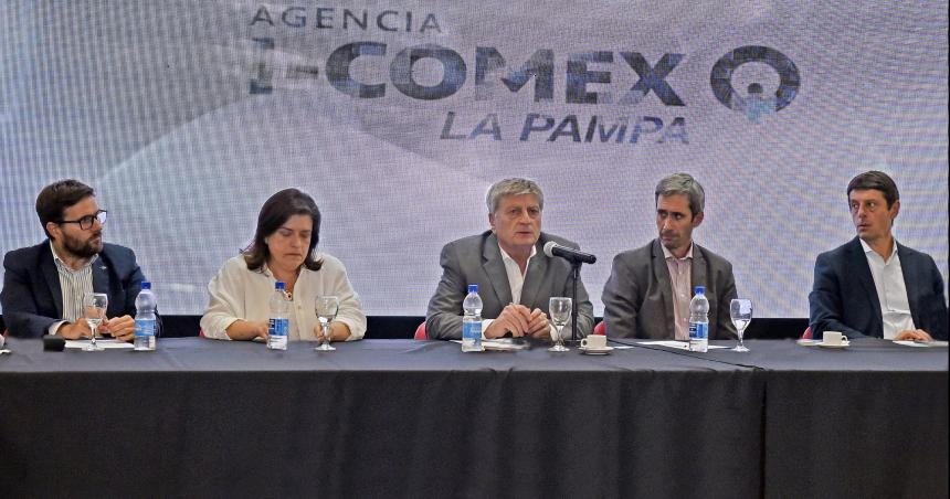 Las exportaciones pampeanas crecieron 33-en-porciento- y marcaron un reacutecord