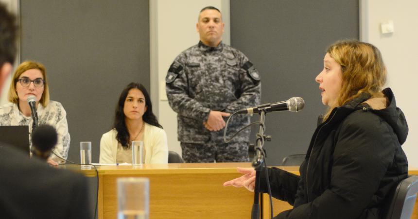 Policiacutea envenenado- una testigo hizo hincapieacute en la violencia de geacutenero