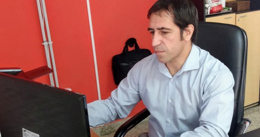 Nintildeo que pidioacute auxilio a la policiacutea quedoacute al cuidado de una abuela