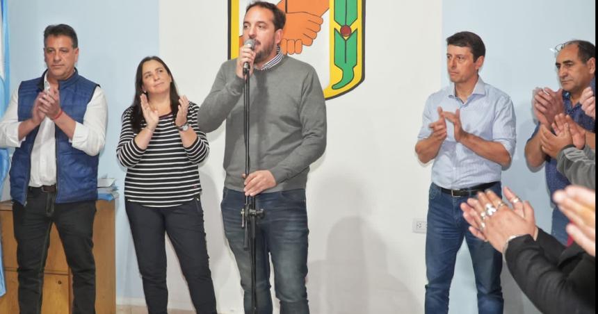 Di Naacutepoli se sumoacute a varias actividades de campantildea