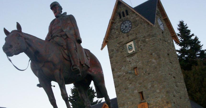 Bariloche- suspenden el traslado del monumento de Julio Argentino Roca