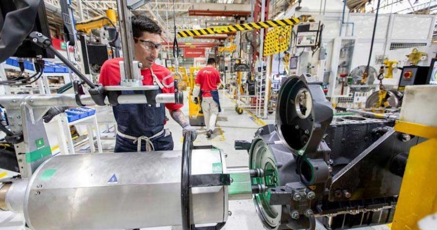 El empleo industrial acumula 22 meses de crecimiento mensual ininterrumpido