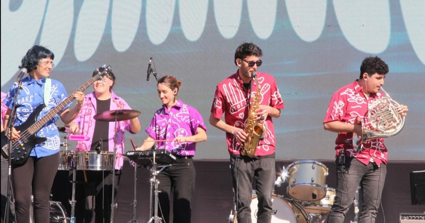 Barrilete la cumbia pampeana en Tecnoacutepolis