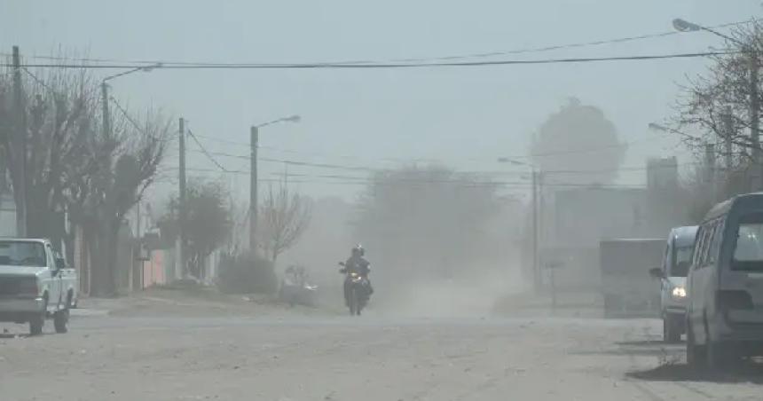 Nublado con viento norte y maacutexima de 16 grados