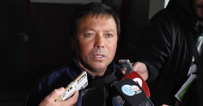 Avendantildeo respaldoacute a di Naacutepoli en la disputa por la coparticipacioacuten
