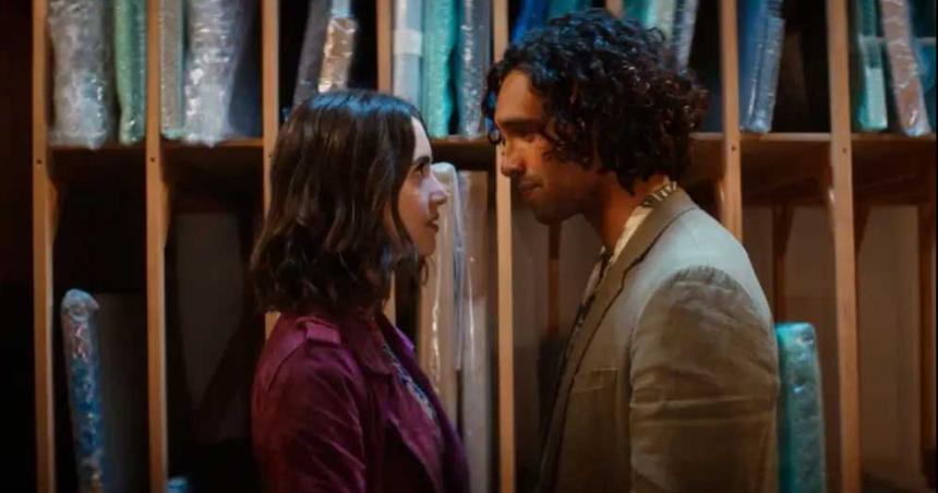 Netflix estrena Choose Love una peliacutecula de amor muy original e interactiva