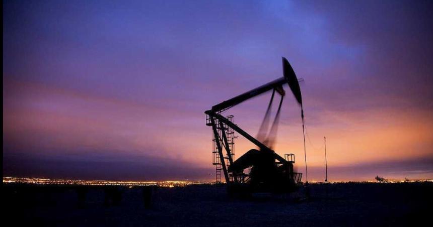 Ratifican la disminucioacuten de Impuesto a las Ganancias para el sector de la extraccioacuten del petroacuteleo