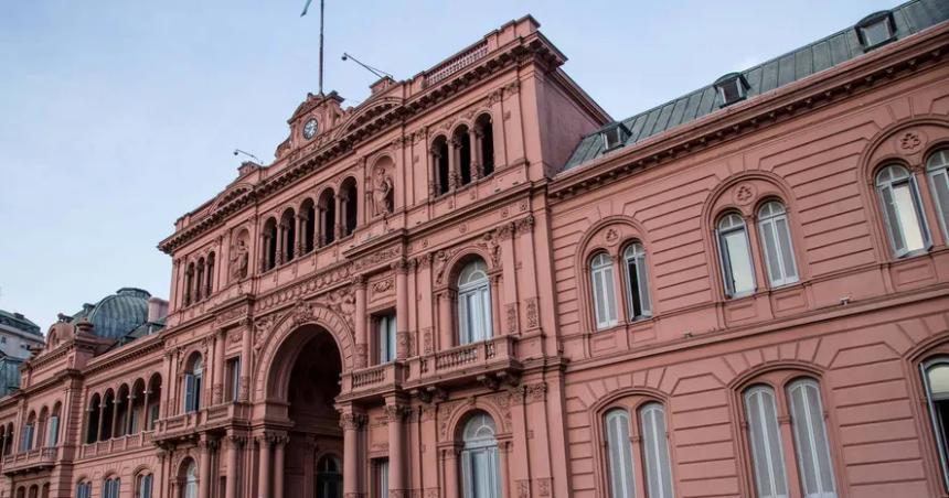Activaron protocolo de seguridad en Casa Rosada por una amenaza de bomba
