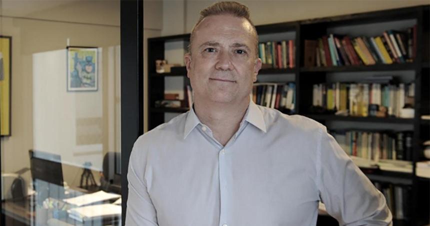 Constitucionalista plantea que Milei busca descartar la Constitucioacuten