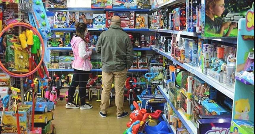 Por la devaluacioacuten las jugueteriacuteas estiman que venderaacuten menos para el Diacutea de las Infancias