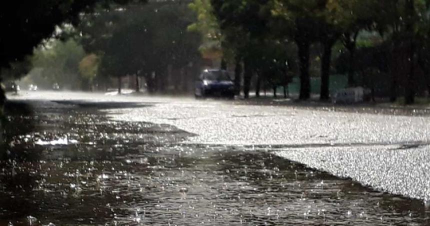 Se mantiene el pronoacutestico de tres diacuteas consecutivos de lluvias
