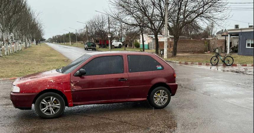 Ciclista fue embestida por un auto en Toay y sufrioacute una fractura