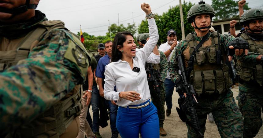 Ecuador- ganoacute la candidata de Correa pero habraacute segunda vuelta