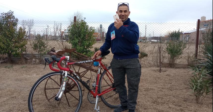 Tiene Paacuterkinson y frenoacute la enfermedad con una bicicleta