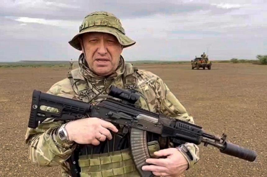 El jefe del Grupo Wagner Yevgeny Prigozhin  iba en un avioacuten que se estrelloacute