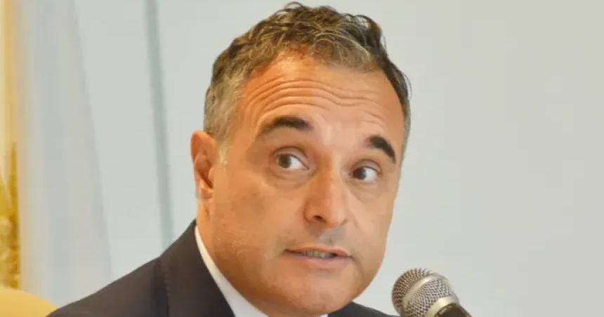 Apuntildealoacute a otro y le dieron dos antildeos de prisioacuten sin caacutercel