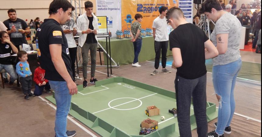 Se viene la cuarta edicioacuten de la CompetenciaNacional de Roboacutetica en General Pico 