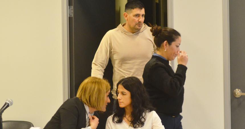 Policiacutea envenenado- este viernes se define la pena que recibiraacute Yanina Coronel