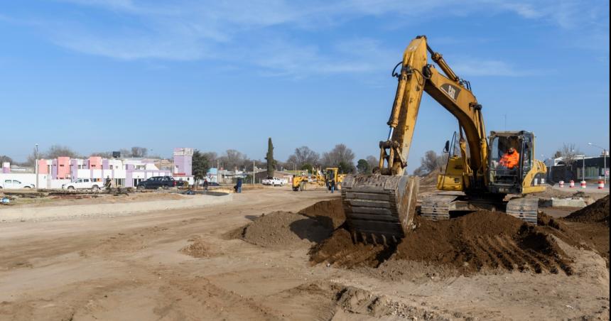 Incertidumbre por la paralizacioacuten de la obra de la Travesiacutea Urbana