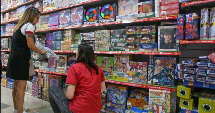 Las ventas minoristas pyme se retrajeron 41-en-porciento- anual en agosto