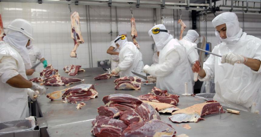 Por la retraccioacuten en el consumo se desaceleroacute la suba en la carne