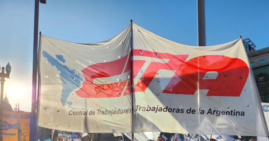 Ganancias- la CTA elogioacute a Massa