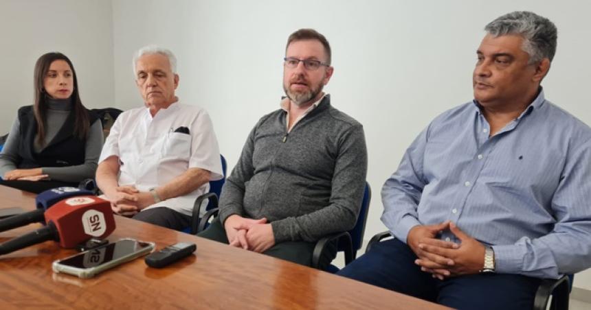 Cliacutenicas y sanatorios ratifican el corte de la atencioacuten con PAMi