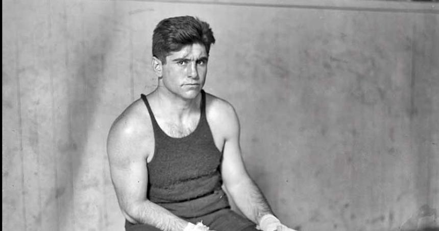 Un siglo de una pelea histoacuterica