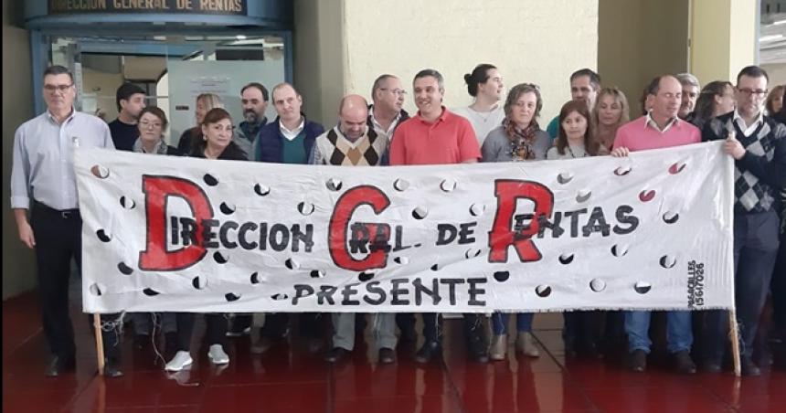 Rentas quiere discutir en paritarias el adicional que le devolvieron