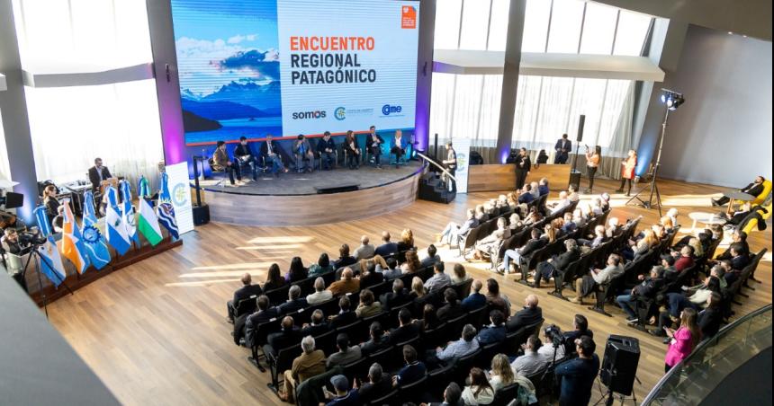 Acuerdan relanzar la Regioacuten Patagoacutenica