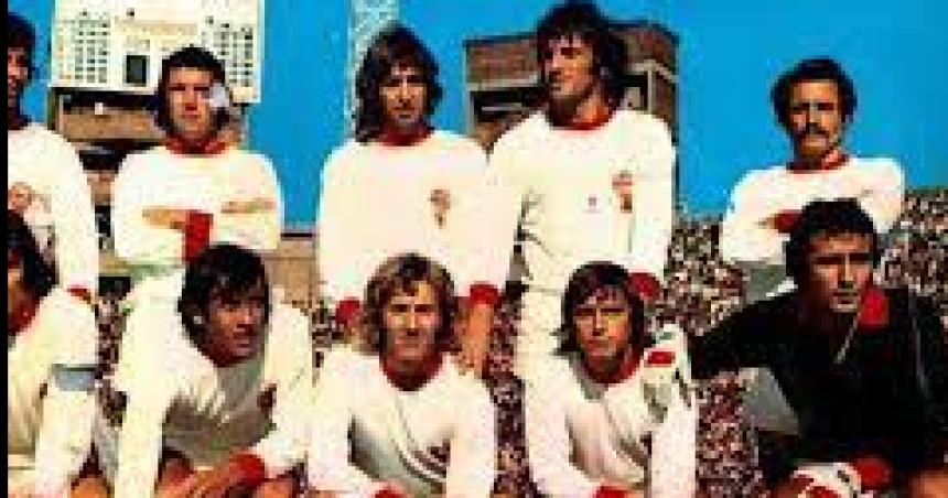 A 50 antildeos de la gloria eterna- Huracaacuten el campeoacuten del Metropolitano 73