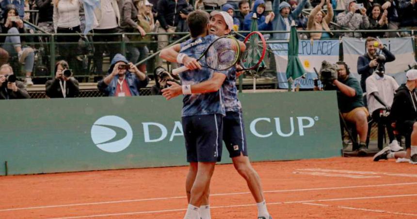 Davis- el doble ganoacute el punto y liquidoacute la serie