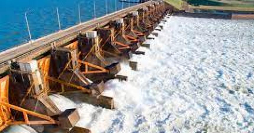 Por el conflicto de la hidroviacutea Paraguay tomoacute el 100-en-porciento- de la energiacutea de Yacyretaacute