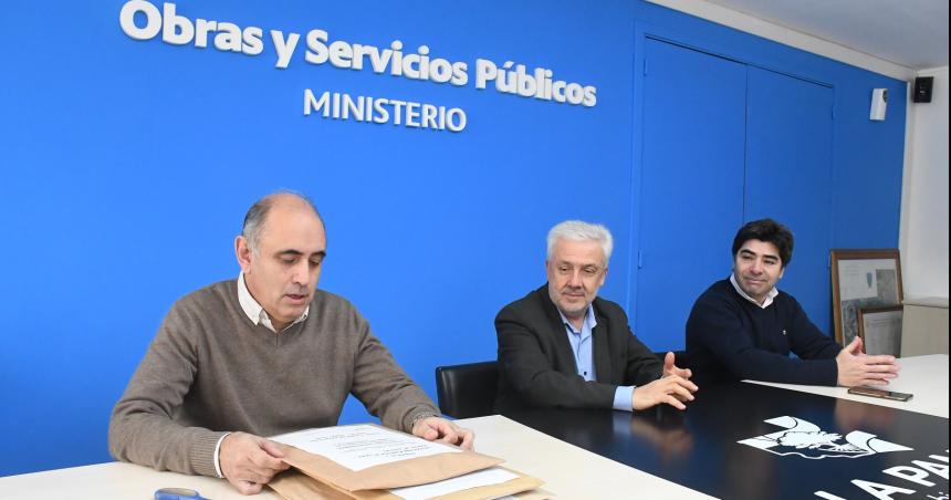 Tres empresas cotizaron para restaurar el histoacuterico edificio de APA