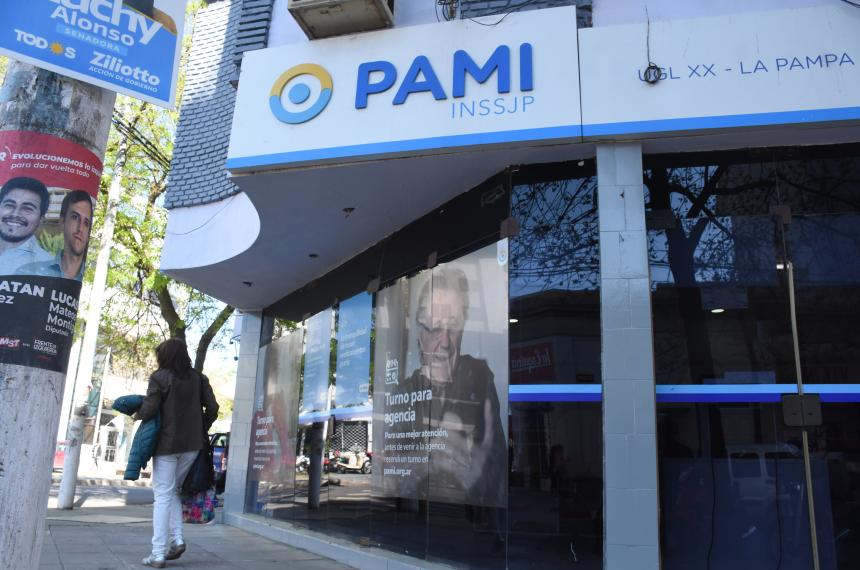 Cliacutenicas y Sanatorios mantienen el corte de la atencioacuten con PAMI