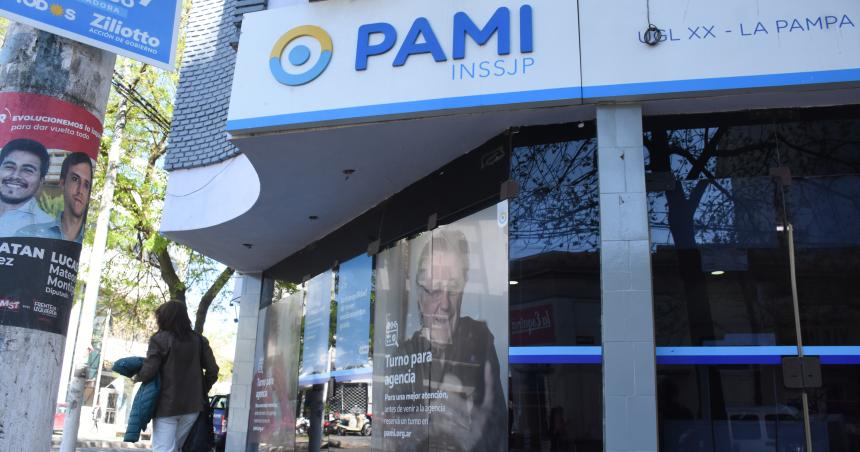Cliacutenicas y Sanatorios mantienen el corte de la atencioacuten con PAMI