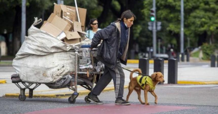 El dato de la pobreza se mete en la pelea electoral