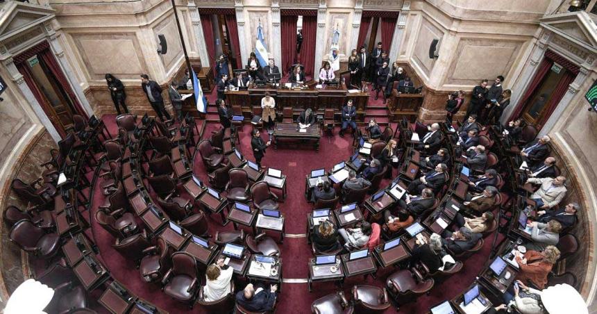 Cuaacuteles son los temas de la posible sesioacuten del jueves en el Senado