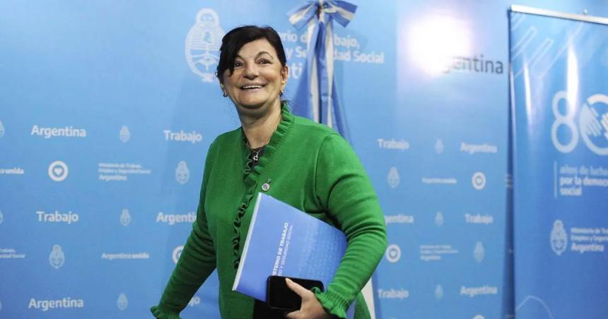 El gobierno preveacute nuevos aumentos del Salario Miacutenimo Vital y Moacutevil