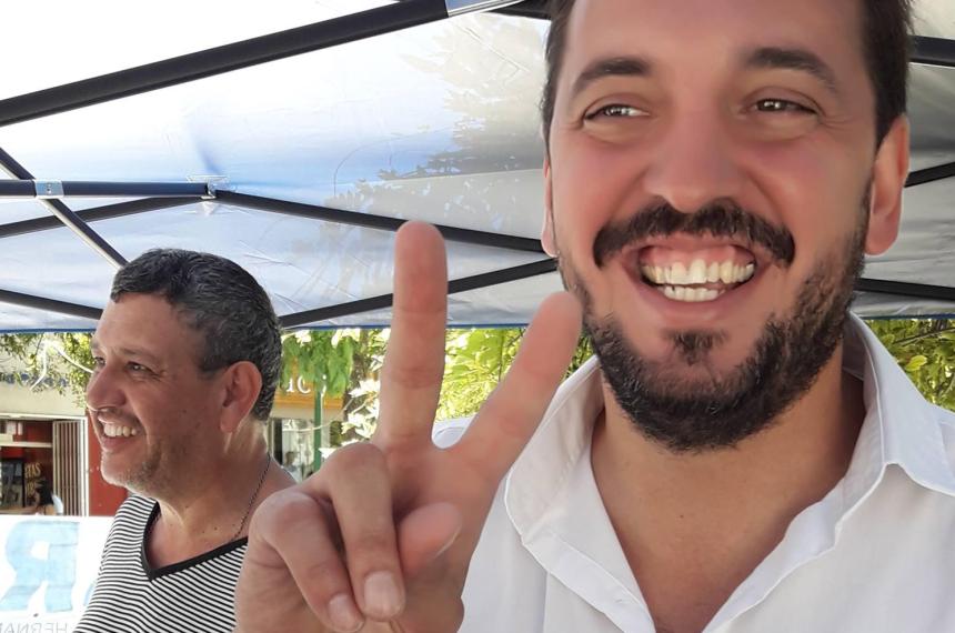 Precarizados en Radio Municipal- El intendente caprichosamente se negoacute a hacerles un contrato 