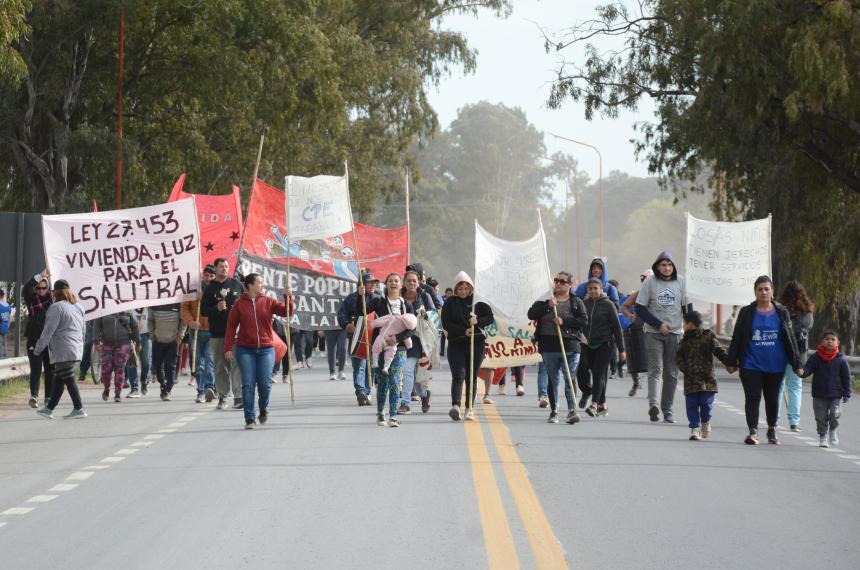 Vecinos de El Nuevo Salitral protestaron sobre la Ruta 35