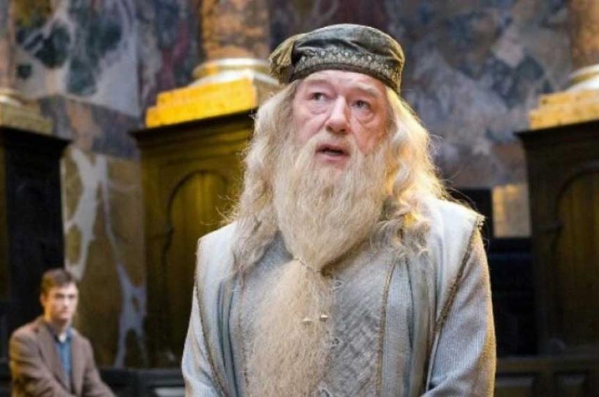 Murioacute Michael Gambon el actor que interpretoacute a Dumbledore en Harry Potter