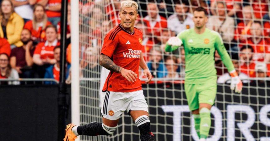 Lisandro Martiacutenez se lesionoacute en el United y no jugaraacute las Eliminatorias
