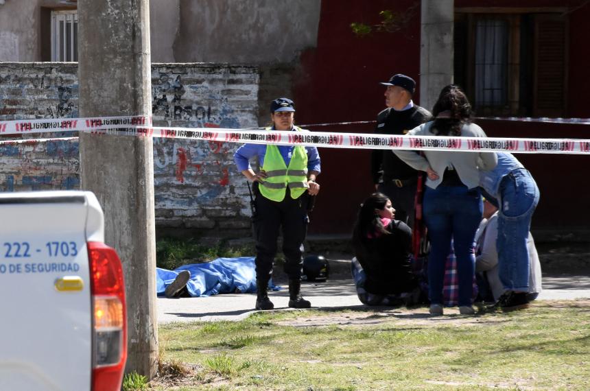 Traacutegica muerte de un joven cadete en Santa Rosa