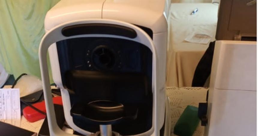 Denuncian un consultorio oftalmoloacutegico trucho