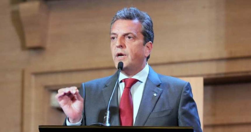 Doacutelar PyME- Massa anuncioacute incentivos para el ingreso de divisas